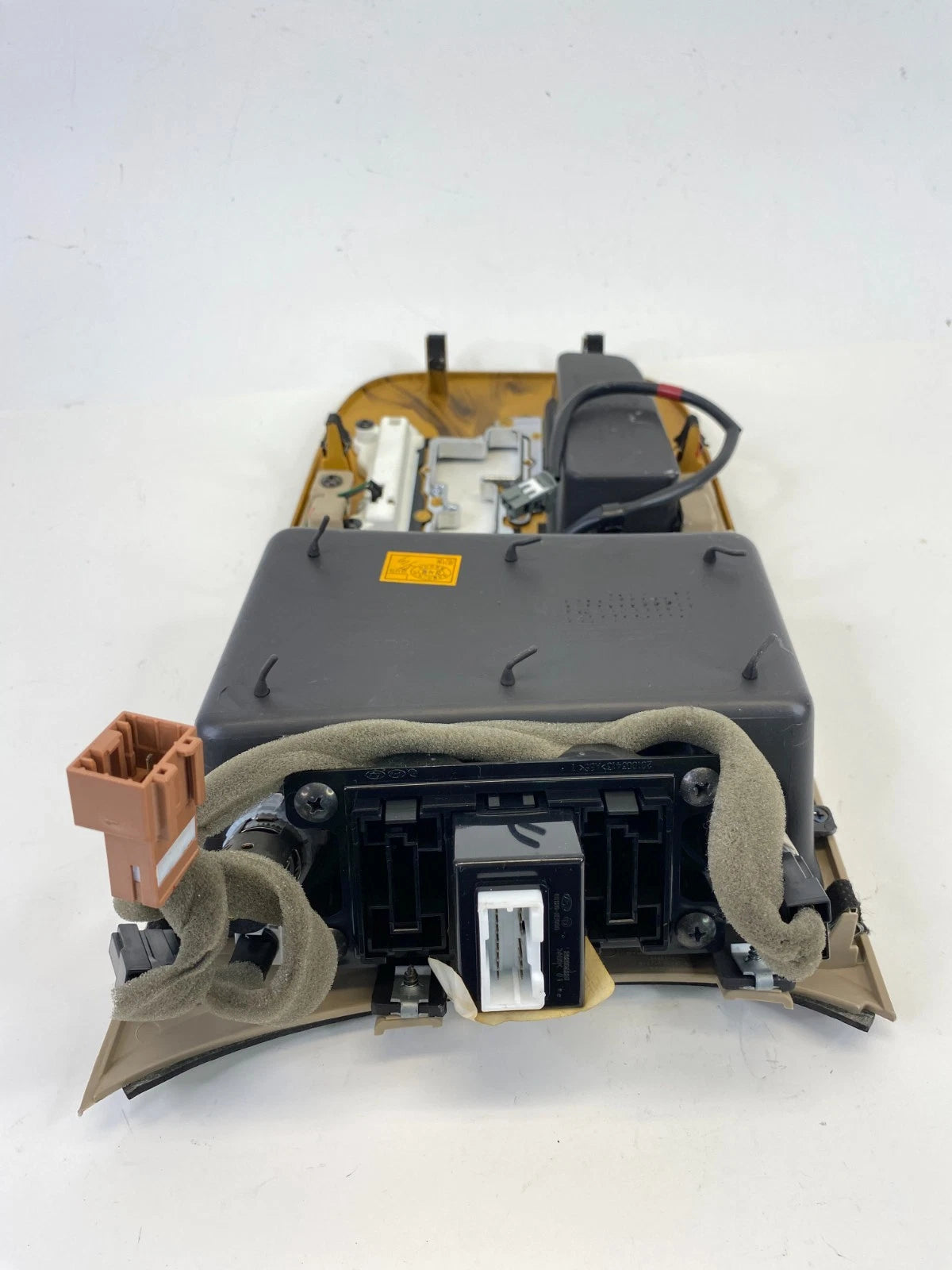 10-12 HYUNDAI SANTA FE AT SHIFTER INDICATOR BEZEL W/ POWER OUTLET 84603-0W112