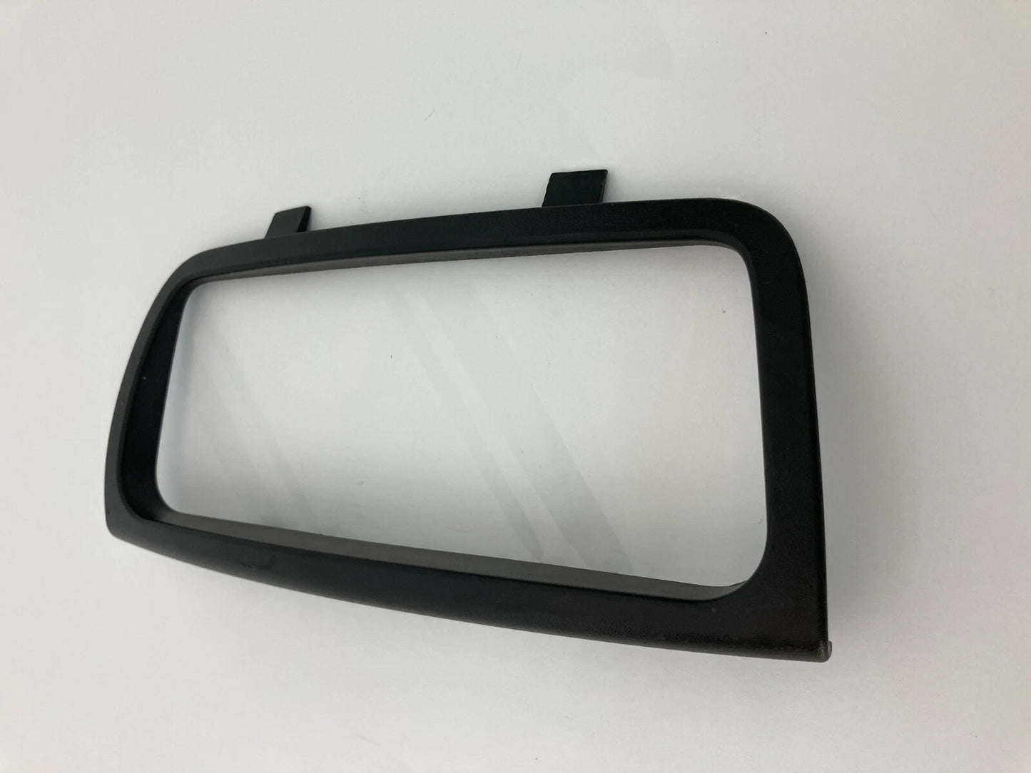 2007-2010 SATURN OUTLOOK CENTER CONSOLE REAR COVER TRIM PANEL BEZEL 25937766 OEM