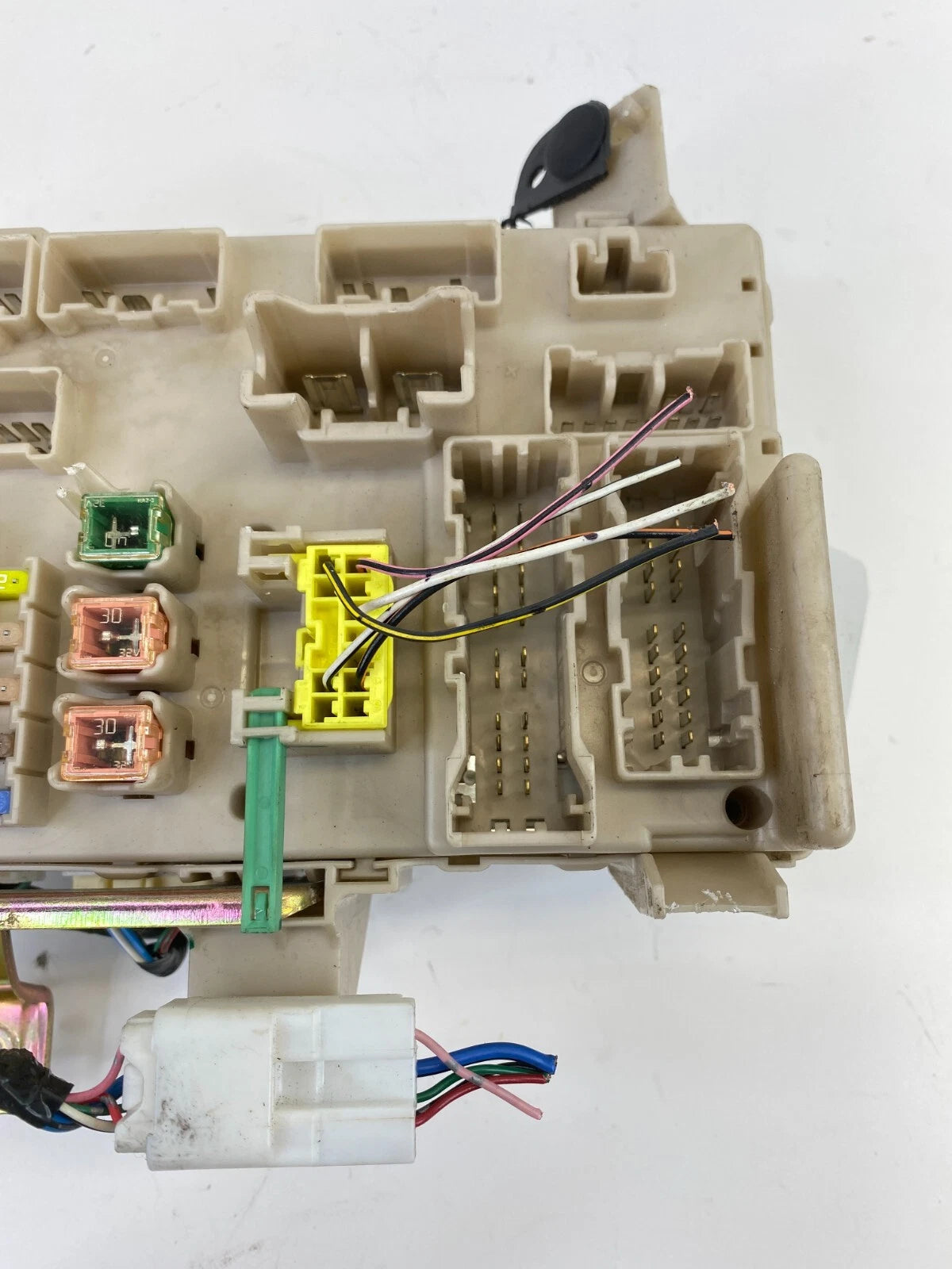 03-05 TOYOTA CAMRY 3.0L INTERIOR CABIN FUSE BOX RELAY JUNCTION BLOCK 82730-06140