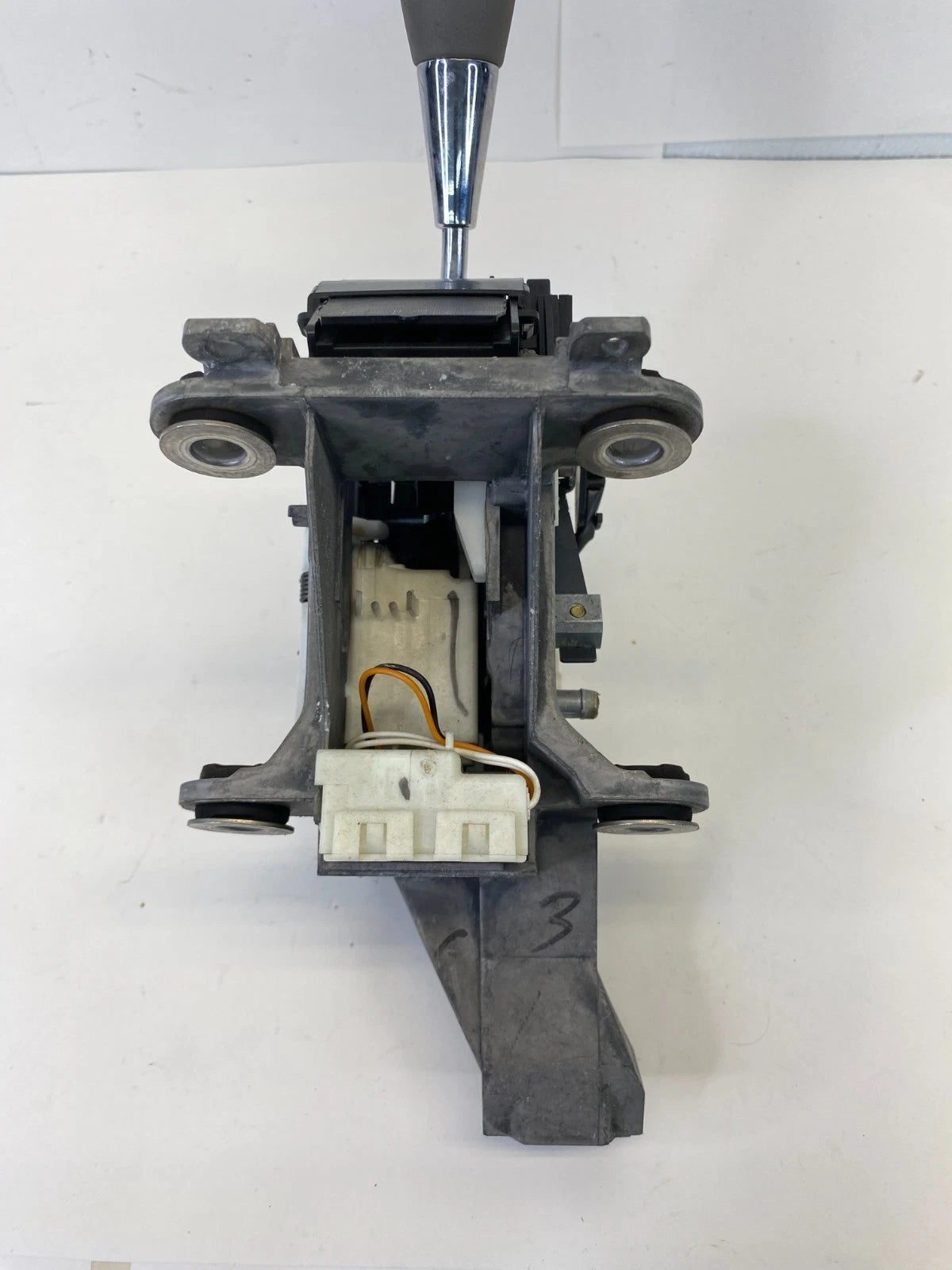 2004-2010 TOYOTA SIENNA AUTOMATIC GEAR SELECTOR SHIFT SHIFTER LEVER HANDLE OEM