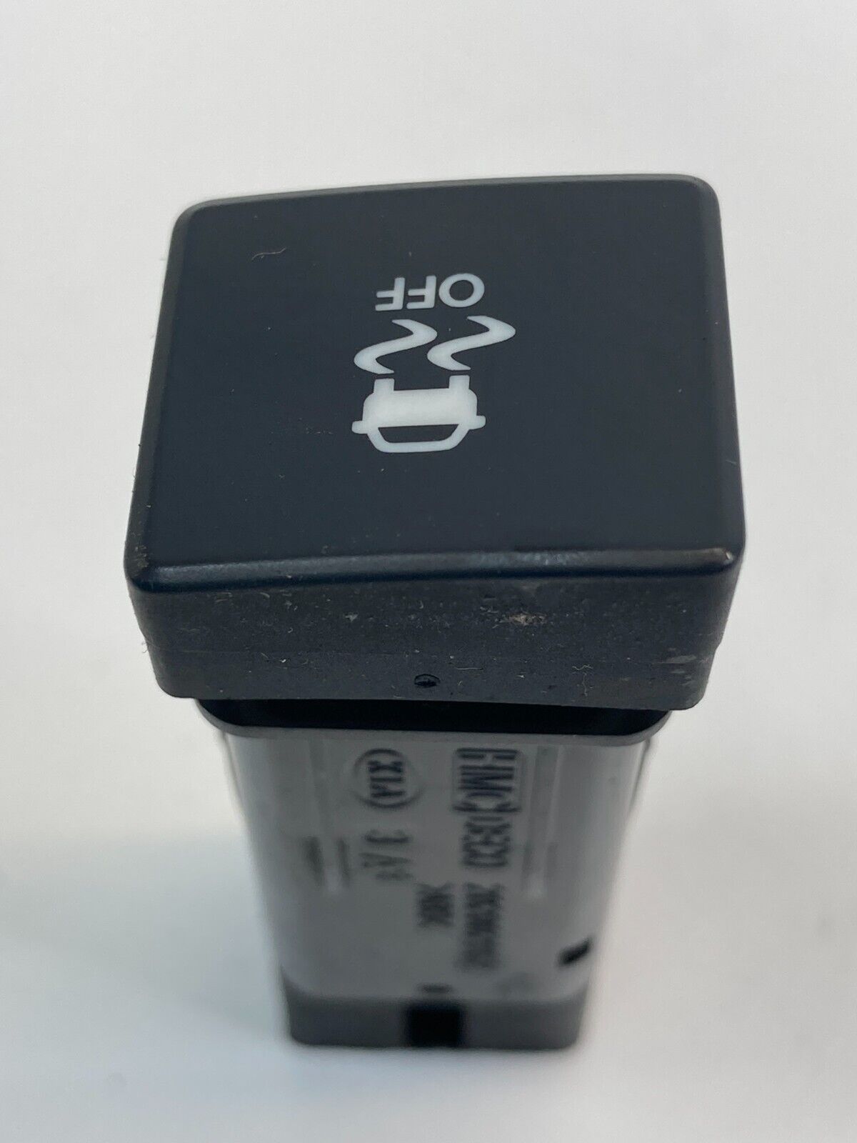 2010 2011 2012 2013 Kia Soul Traction Tract Control Switch Button 621W05010 OEM