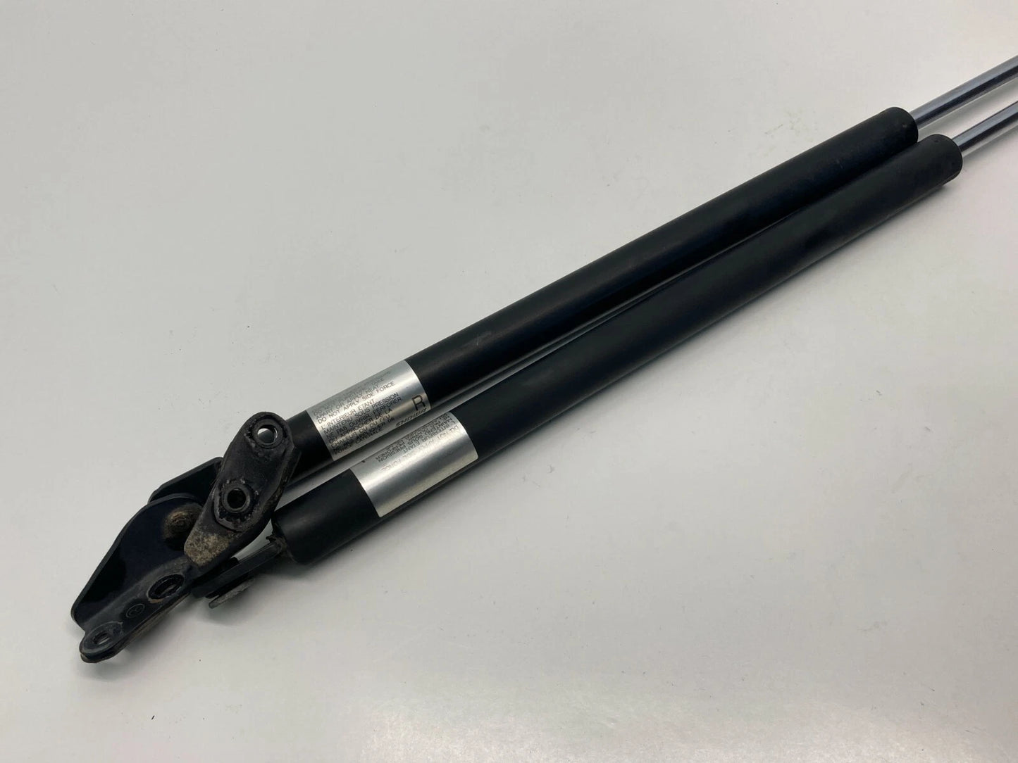2007-2012 MAZDA CX-7 REAR TRUNK TAILGATE LIFTGATE SHOCK STRUT SUPPORT PAIR OEM