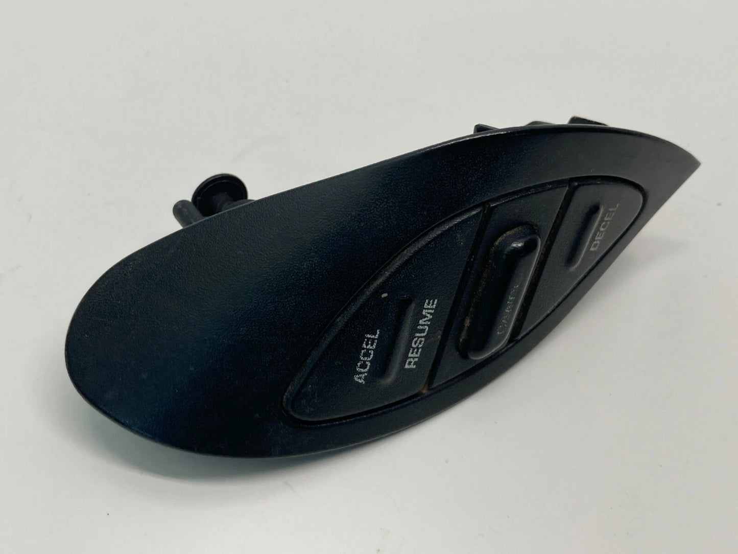 1998-2000 PLYMOUTH CHRYSLER GRAND VOYAGER CRUISE CONTROL ACCEL SWITCH 4685544