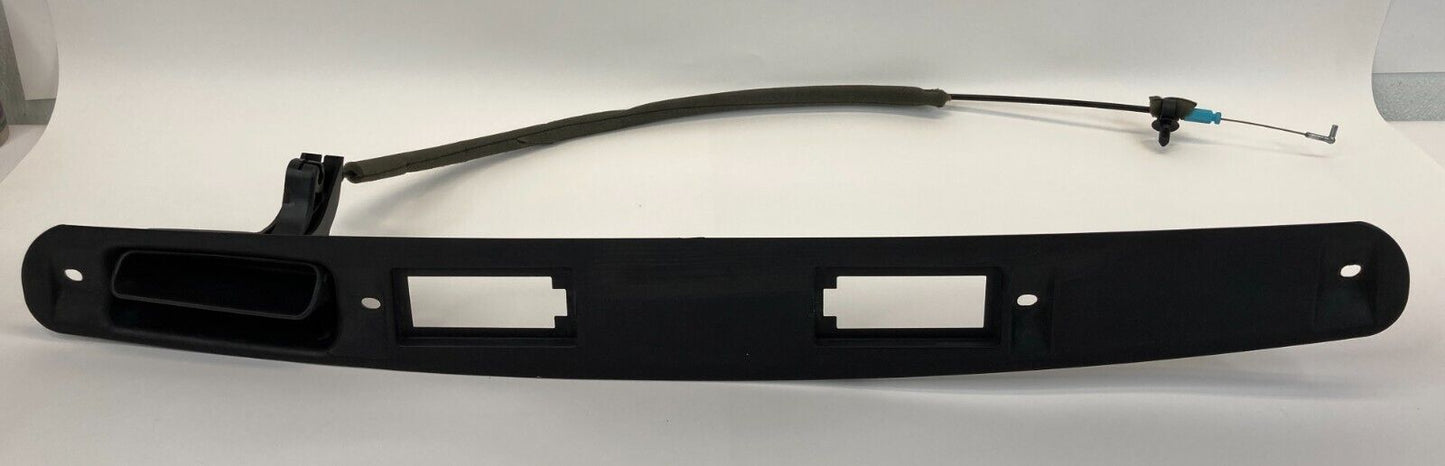 09 10 Dodge Journey Rear Trunk Lid License Lamp Light Molding Bezel 05178320AE