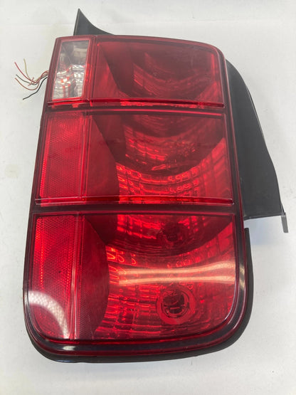 2005-2009 FORD MUSTANG PASSENGER RIGHT REAR TAILLIGHT LAMP ASSEMBLY 13A412AA OEM