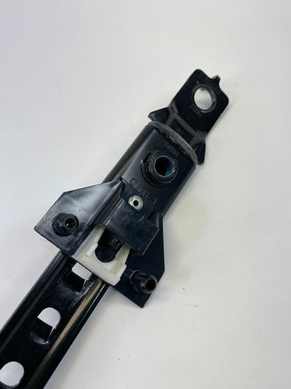 2010-2015 HYUNDAI TUCSON FRONT RIGHT PASSENGER SIDE SEAT BELT HEIGHT ADJUSTER