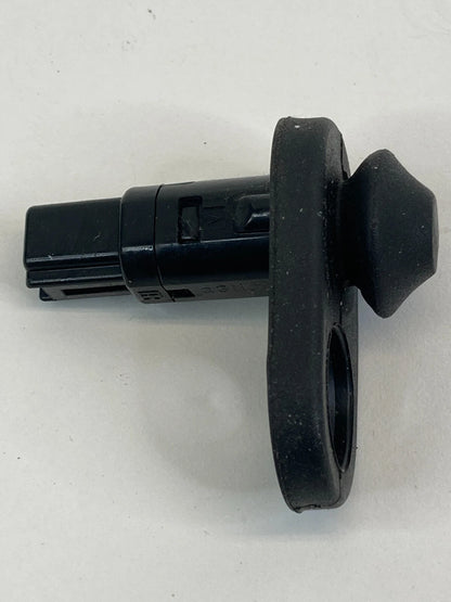 2003-2013 TOYOTA COROLLA REAR RIGHT DOOR COURTESY LIGHT AJAR JAMB SENSOR SWITCH