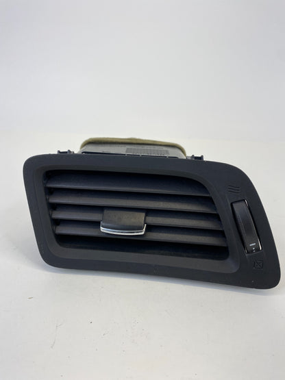 13-18 Acura ILX Center Dash Right Side A/C Heater Air Vent Outer 77635-TX6-A0