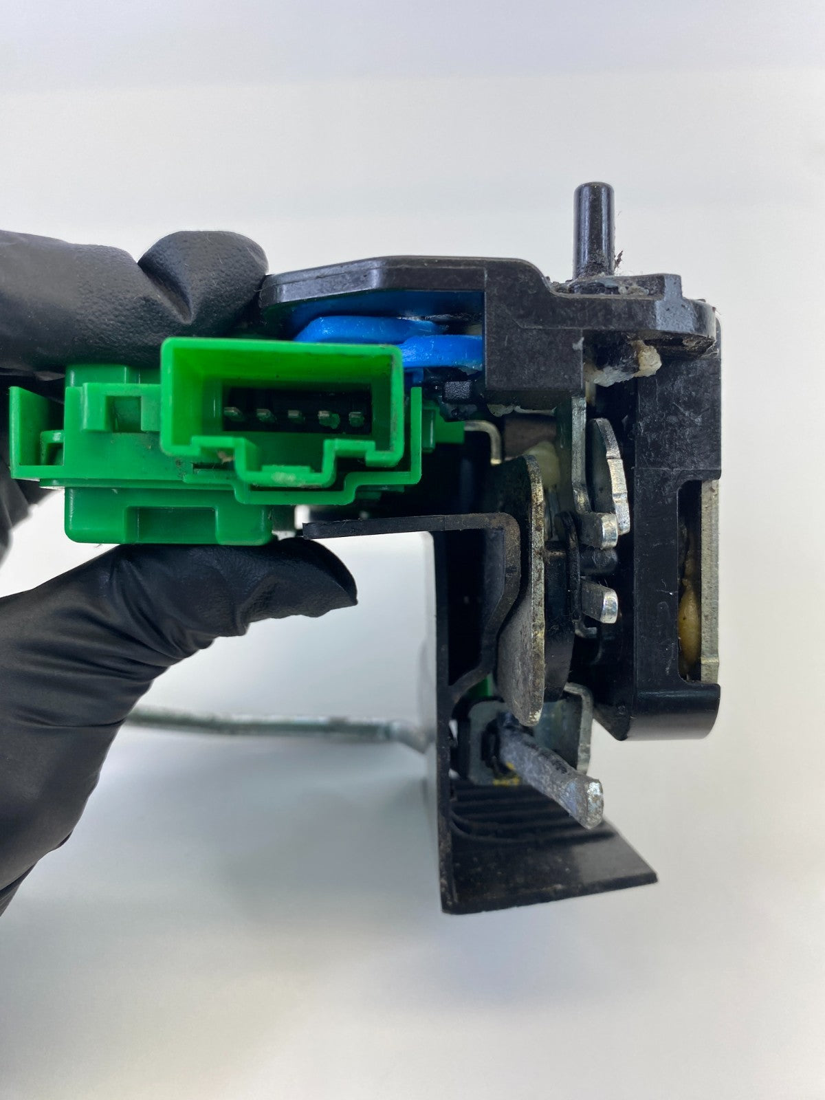 2012-2017 Hyundai Accent Rear Right Side Door Lock Latch Actuator OEM