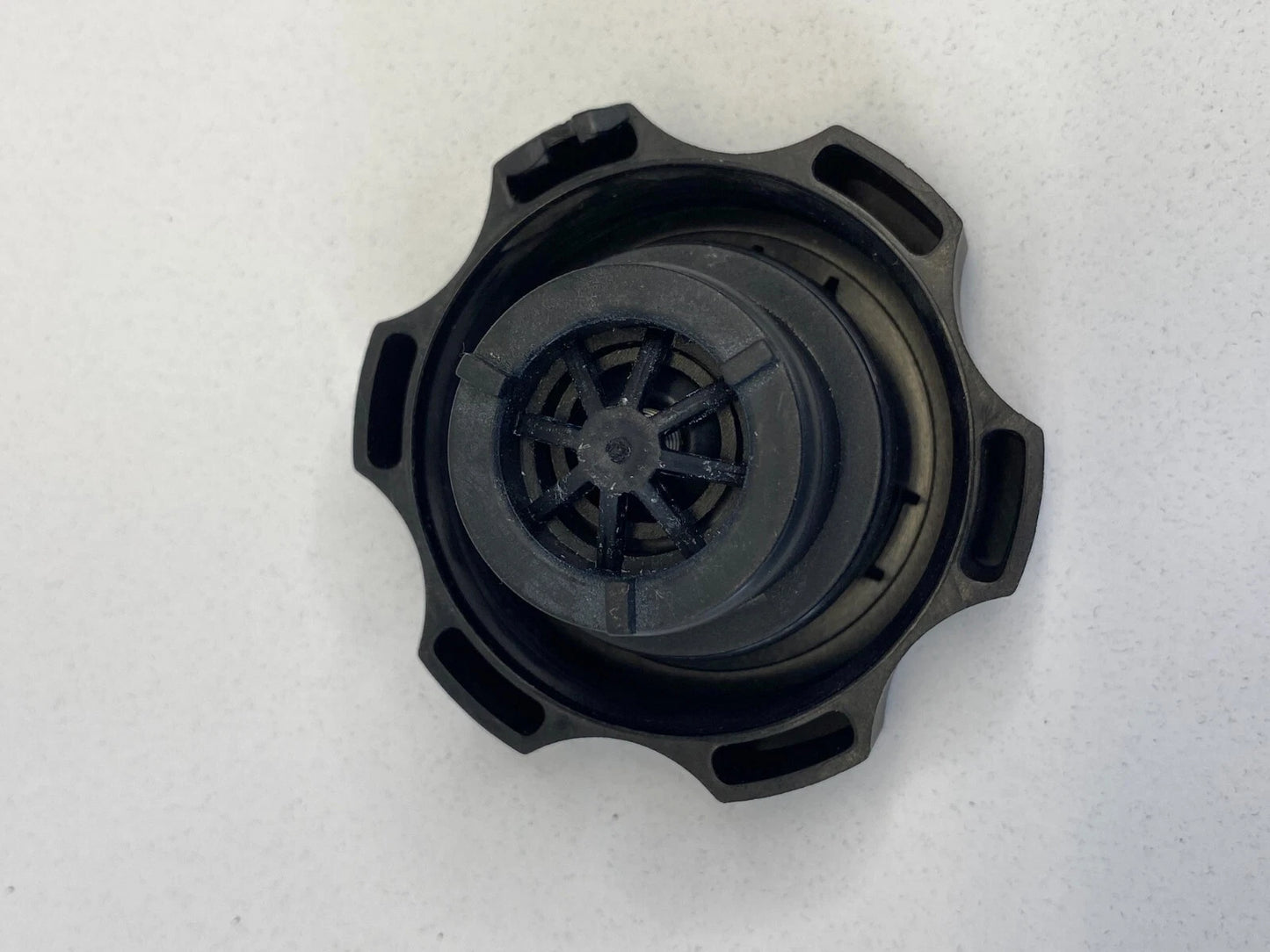 2012 2013 CHEVROLET IMPALA RADIATOR COOLANT EXPANSION OVERFLOW RESERVOIR CAP LID