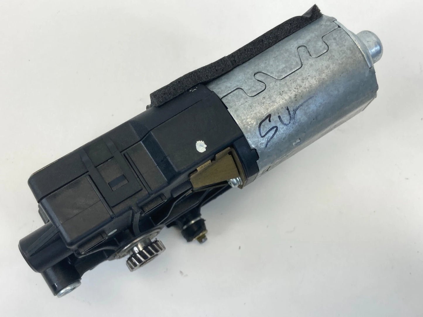 07-16 GMC ACADIA 08-17 ENCLAVE POWER SUNROOF MOONROOF MOTOR 3570077S2 OEM