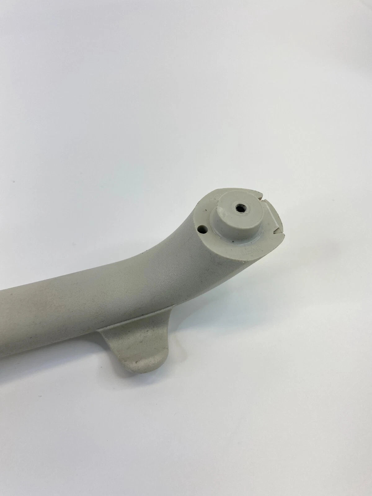 2007-2009 DODGE CALIBER REAR RIGHT SIDE INTERIOR ROOF GRAB GRIP HANDLE ASSIST