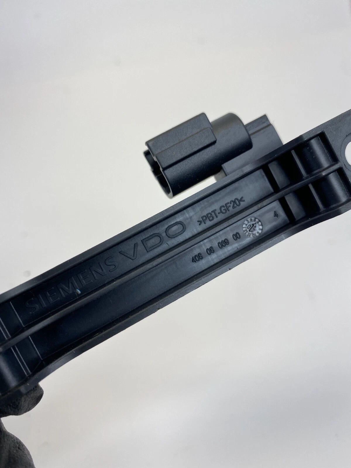 2007 2008 INFINITI G35 KEYLESS ENTRY SMART KEY ANTENNA SENSOR 408-08-069-00 OEM