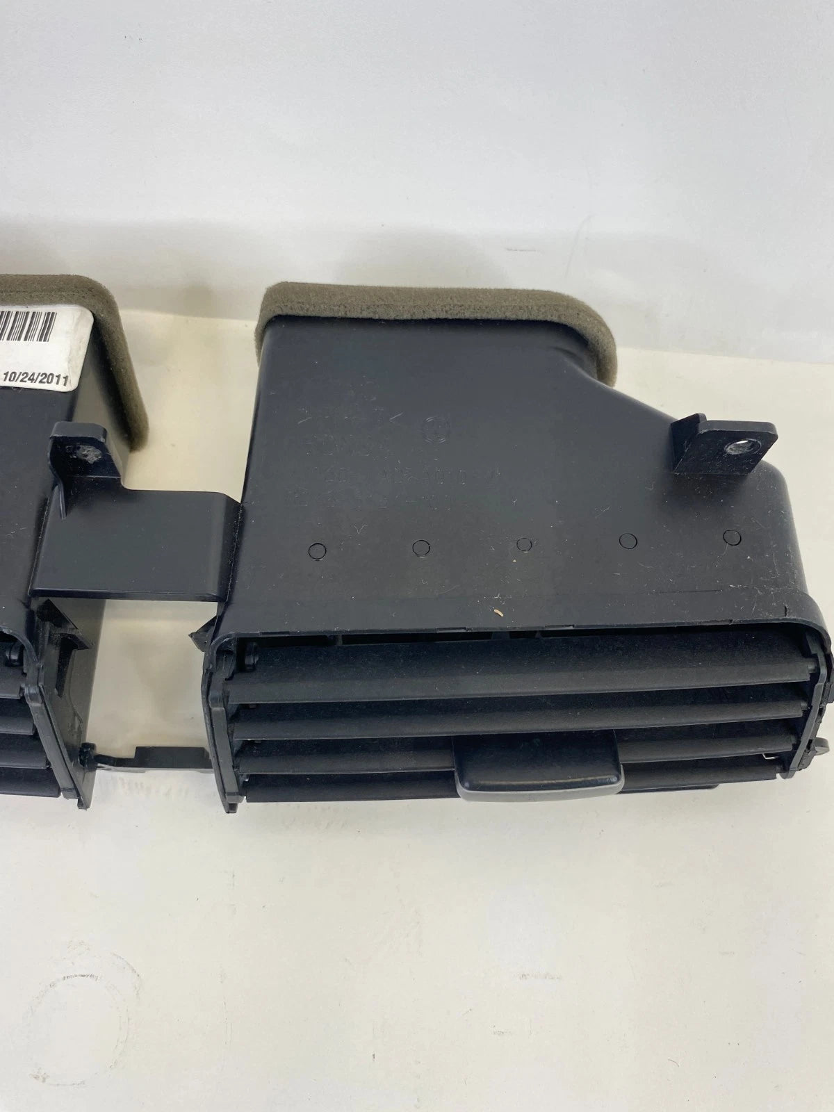 2008-2012 Honda Accord Center Dash AC Climate Control Air Vent Grille Outlet OE