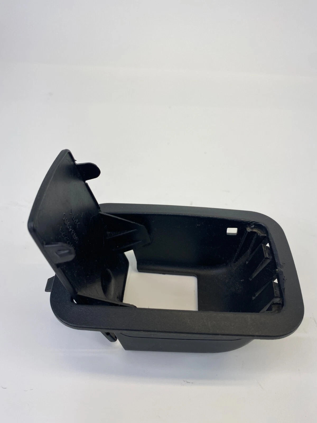 2011-2019 CHEVY CRUZE 13-19 ATS REAR SEAT CHILD SAFETY ANCHOR HOOK COVER 5034900