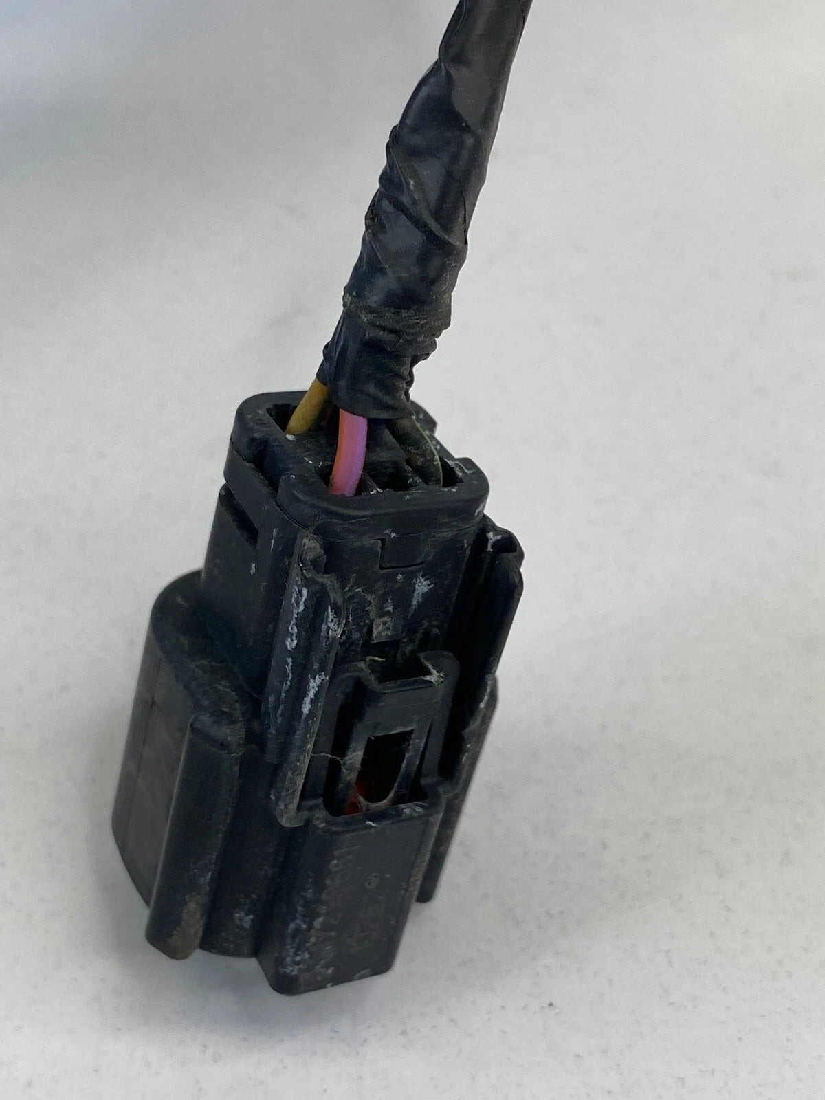 11-15 LINCOLN MKX REAR RIGHT PASSENGER TAILLIGHT LAMP WIRE WIRING HARNESS SOCKET
