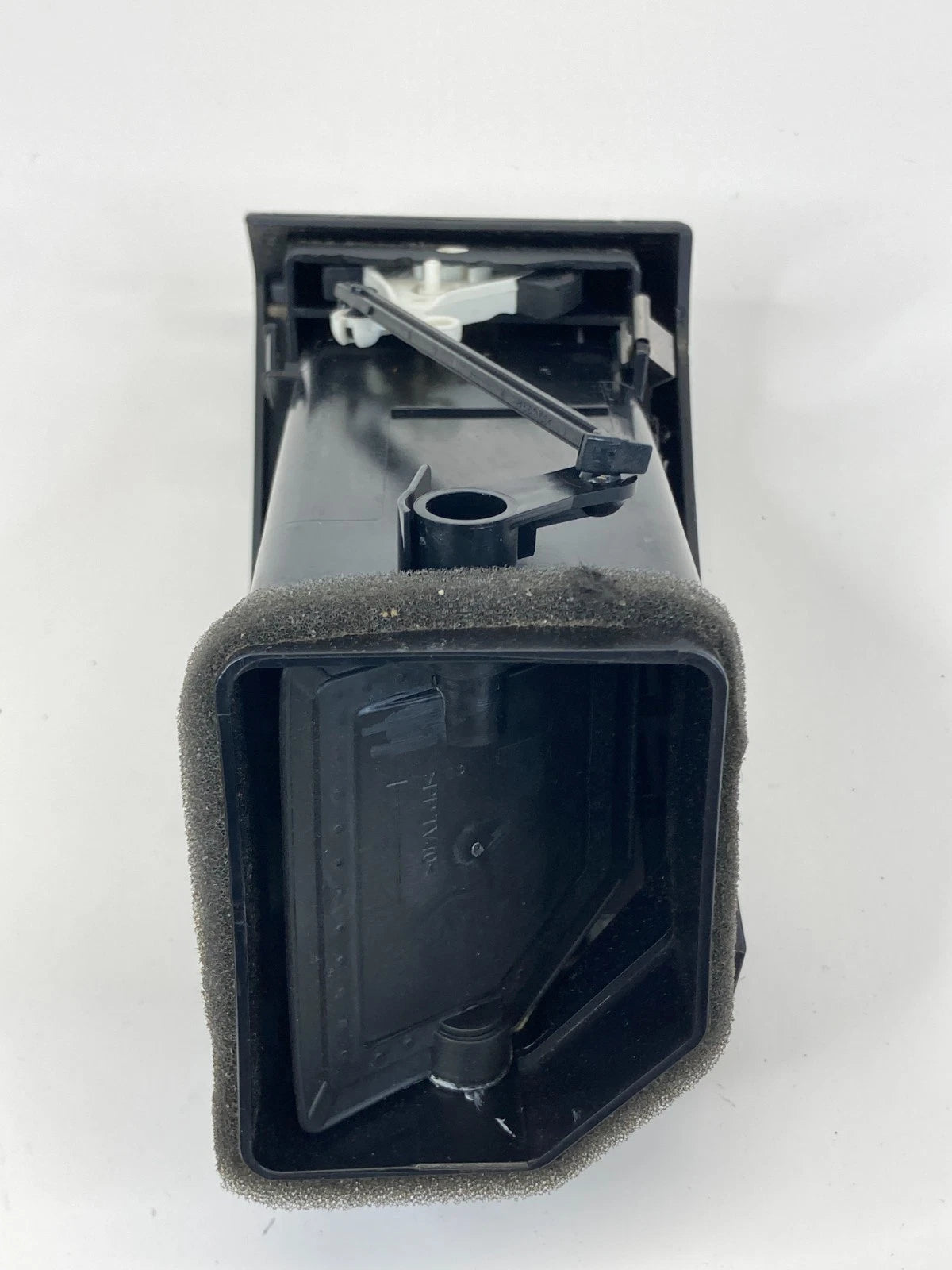 08-12 LAND ROVER LR2 DASH RIGHT SIDE OUTER A/C AIR VENT GRILLE 6H52-01816-AC OEM