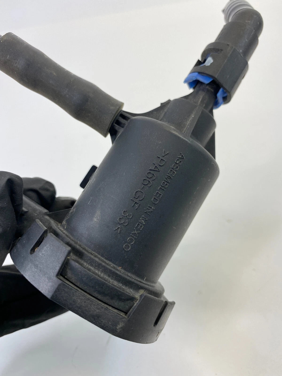 08-16 CHRYSLER TOWN & COUNTRY VACUUM PURGE SOLENOID FUEL VALVE VAPOR CANISTER