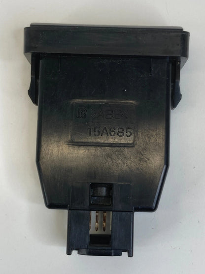 2004-2009 TOYOTA PRIUS PARKING BRAKE CONTROL SWITCH P BUTTON 15A685 OEM