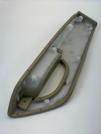 2004-2009 MAZDA 3 MAZDA3 FRONT LEFT DRIVER SIDE DOOR ARM REST GRIP HANDLE COVER