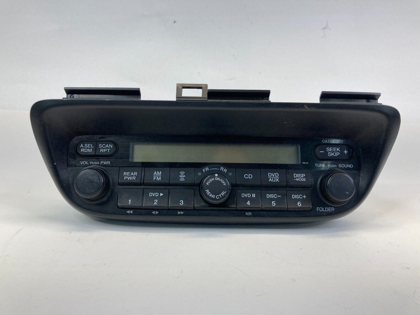 08-10 Honda Odyssey Radio AM FM CD Audio Stereo Receiver Player 39100-SHJ-A8010