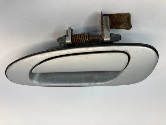 1995-1997 HONDA ACCORD REAR LEFT DRIVER SIDE EXTERIOR DOOR HANDLE 946081 OEM