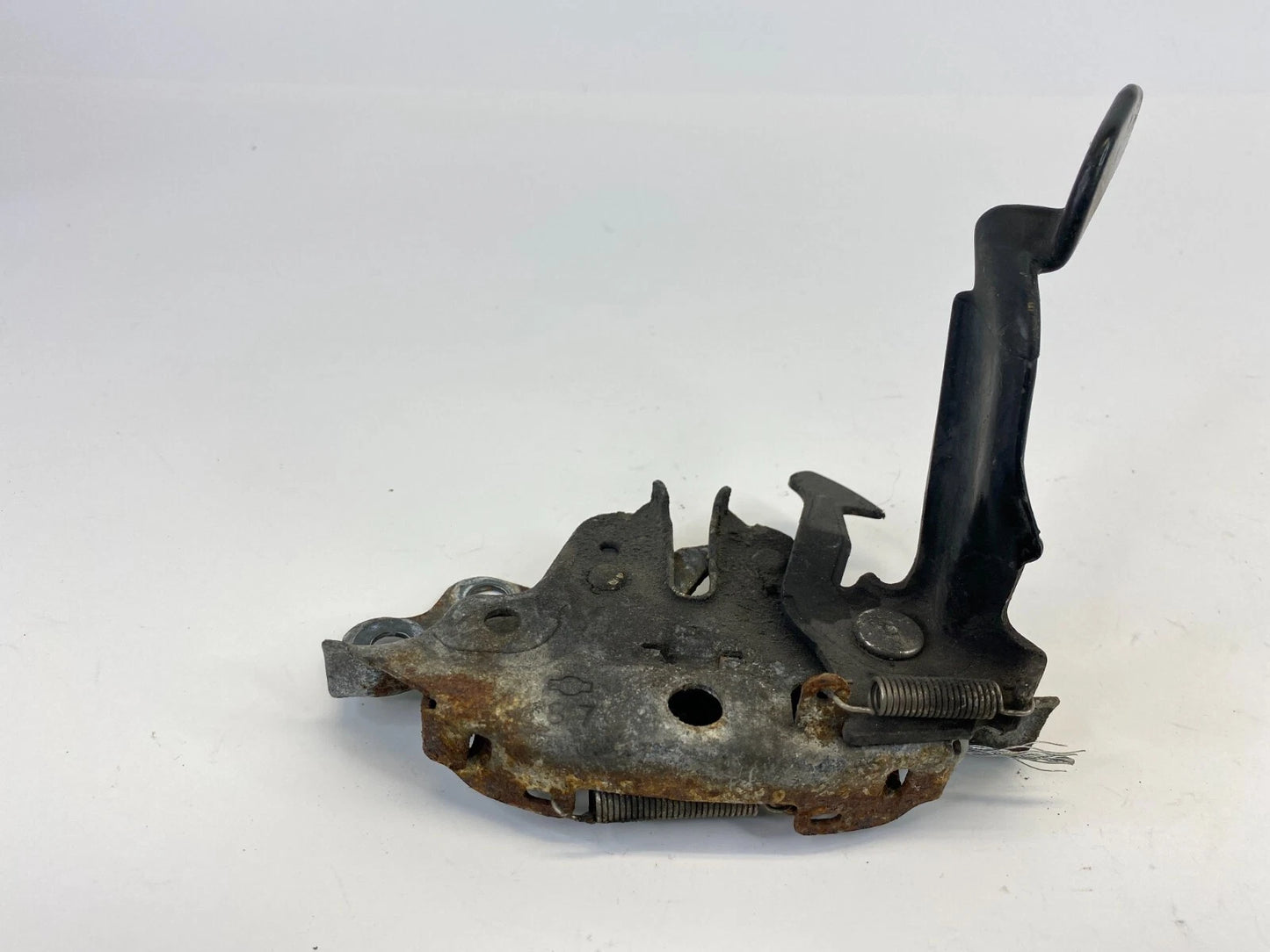 07 08 09 10 11 12 13 NISSAN ALTIMA SEDAN HOOD LOCK LATCH RELEASE ACTUATOR OEM