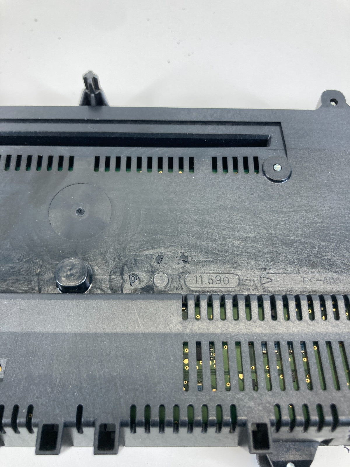 2009-2011 Jaguar XF Radio Heater Climate Control Panel Switch 8X23-18C858-BF OEM