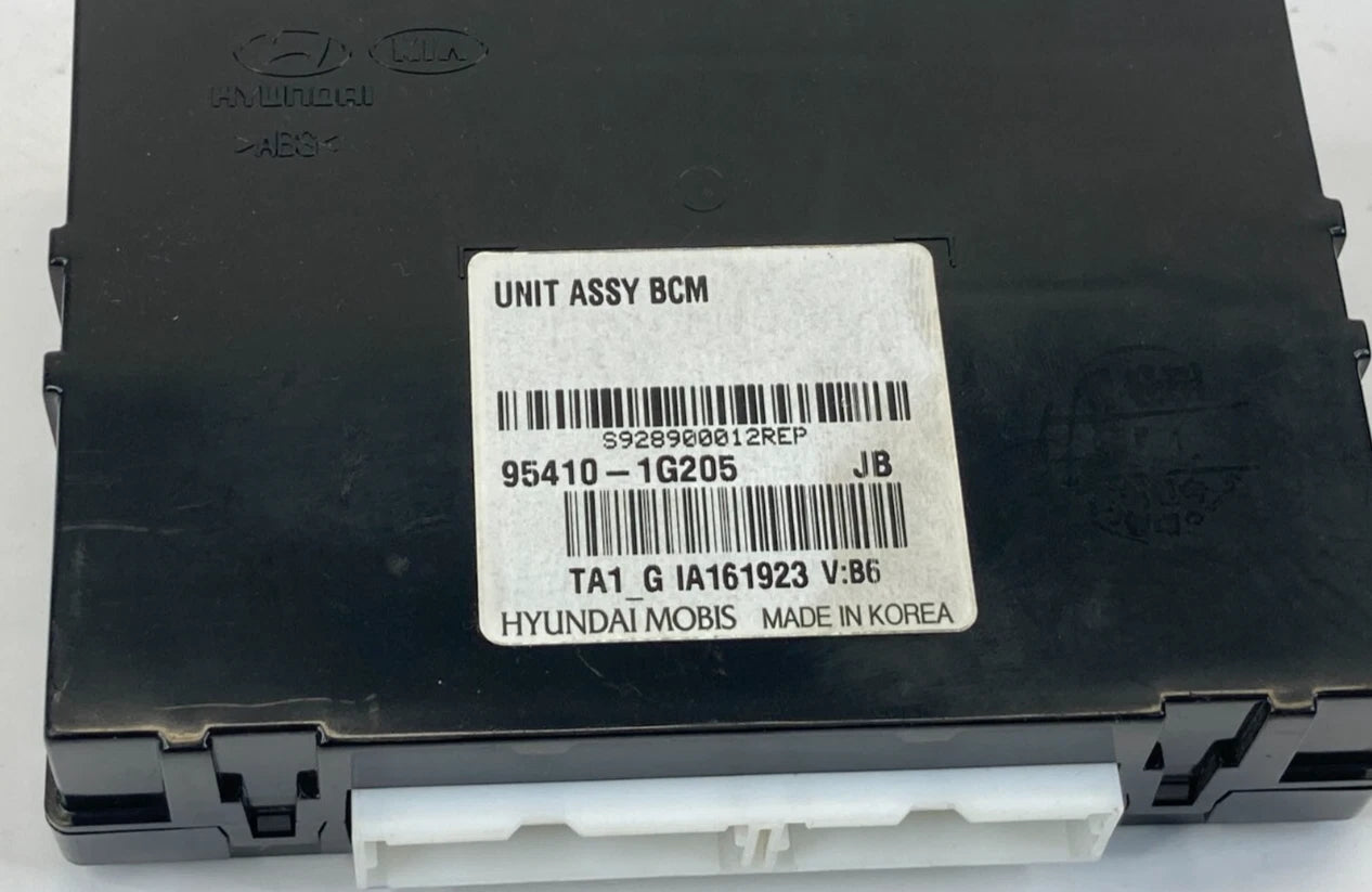 2010-2011 KIA RIO BCM BODY CONTROL SYSTEM MODULE COMPUTER UNIT OEM 95410-1G205