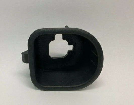 06-12 TOYOTA RAV4 REAR DOOR TAILGATE TRUNK TRIM CAP COVER LEFT 64715-42010