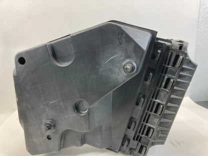 2000-2005 CHEVROLET MONTE CARLO 3.8L AIR INTAKE CLEANER BOX ASSEMBLY OEM