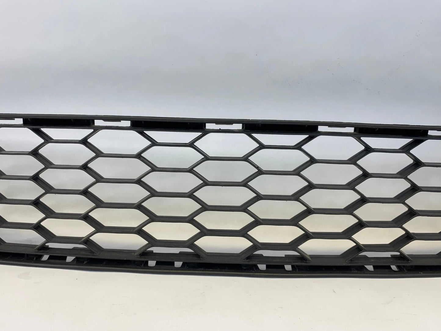 2016 2017 2018 2019 NISSAN SENTRA FRONT BUMPER LOWER GRILL GRILLE 216950 OEM