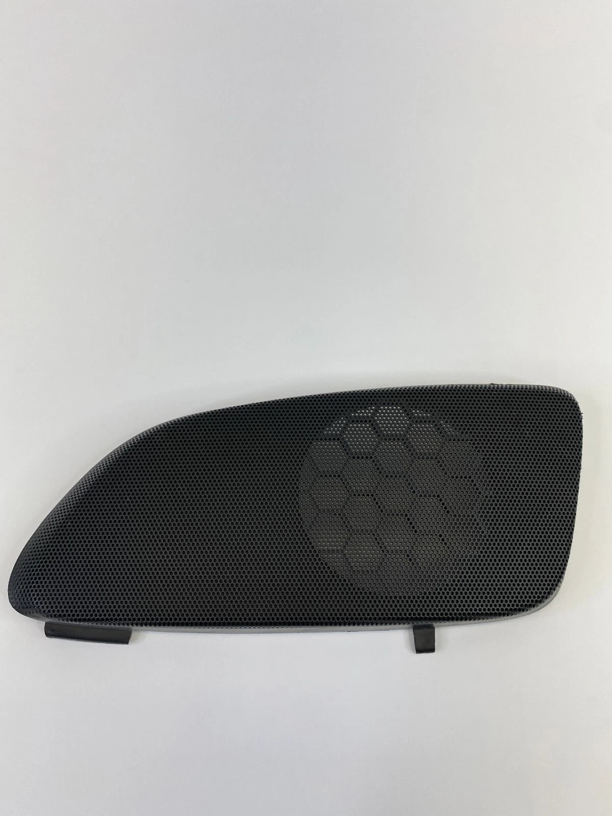 07-16 GMC ACADIA REAR RIGHT QUARTER PANEL SPEAKER GRILLE COVER 307-05-262C OEM