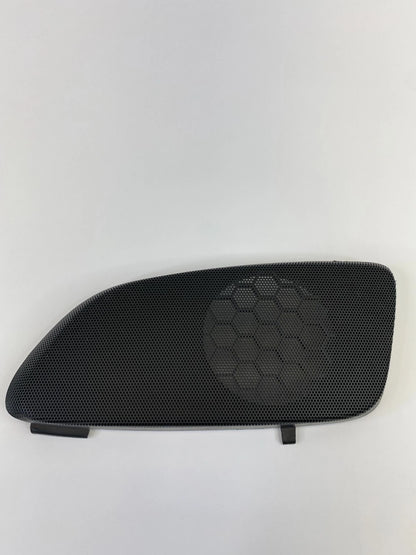 07-16 GMC ACADIA REAR RIGHT QUARTER PANEL SPEAKER GRILLE COVER 307-05-262C OEM