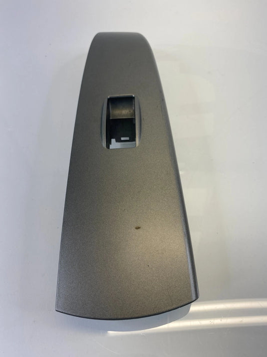 2004-2009 TOYOTA PRIUS REAR LEFT DOOR WINDOW SWITCH BEZEL TRIM PANEL 74272-47050