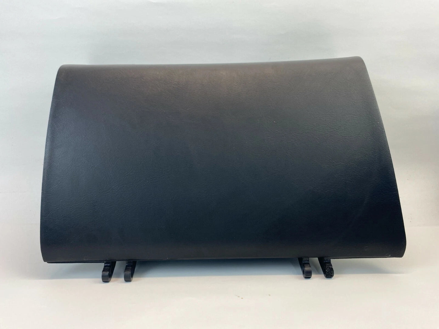 2004-2006 KIA AMANTI SEDAN GLOVE BOX GLOVEBOX STORAGE COMPARTMENT ASSEMBLY OEM