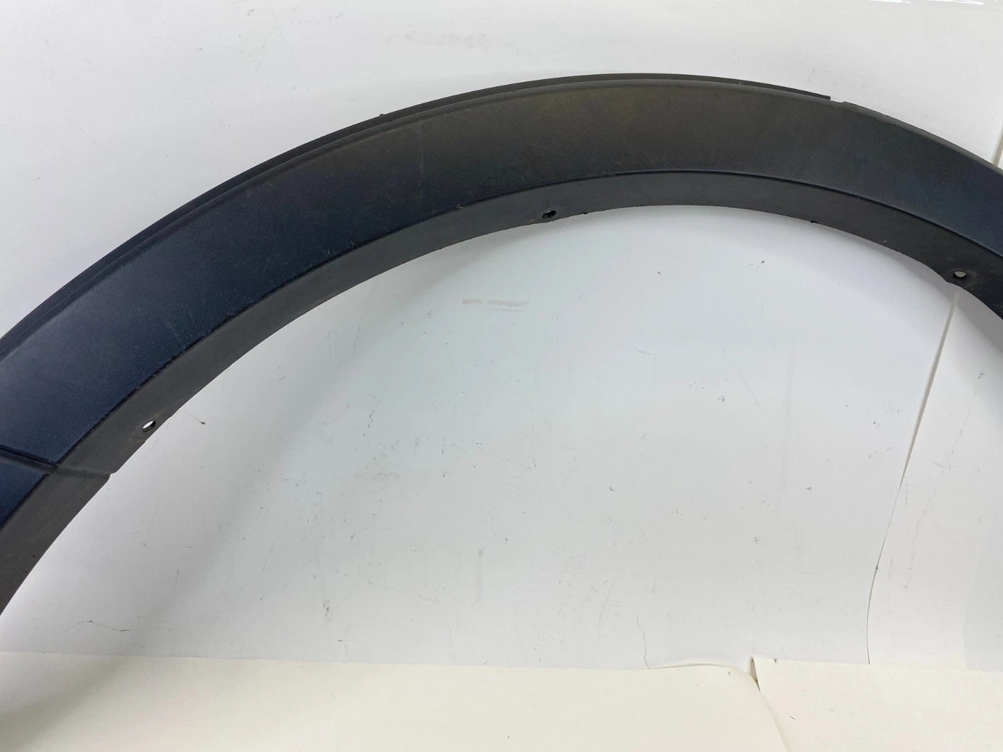 13-19 FORD EXPLORER INTERCEPTOR SUV REAR LEFT SIDE QUARTER WHEEL MOLDING TRIM