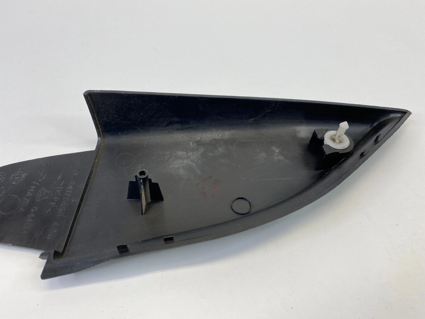 01-12 FORD ESCAPE FRONT RIGHT SIDE MIRROR INNER COVER TRIM PANEL YL8417D698ABW