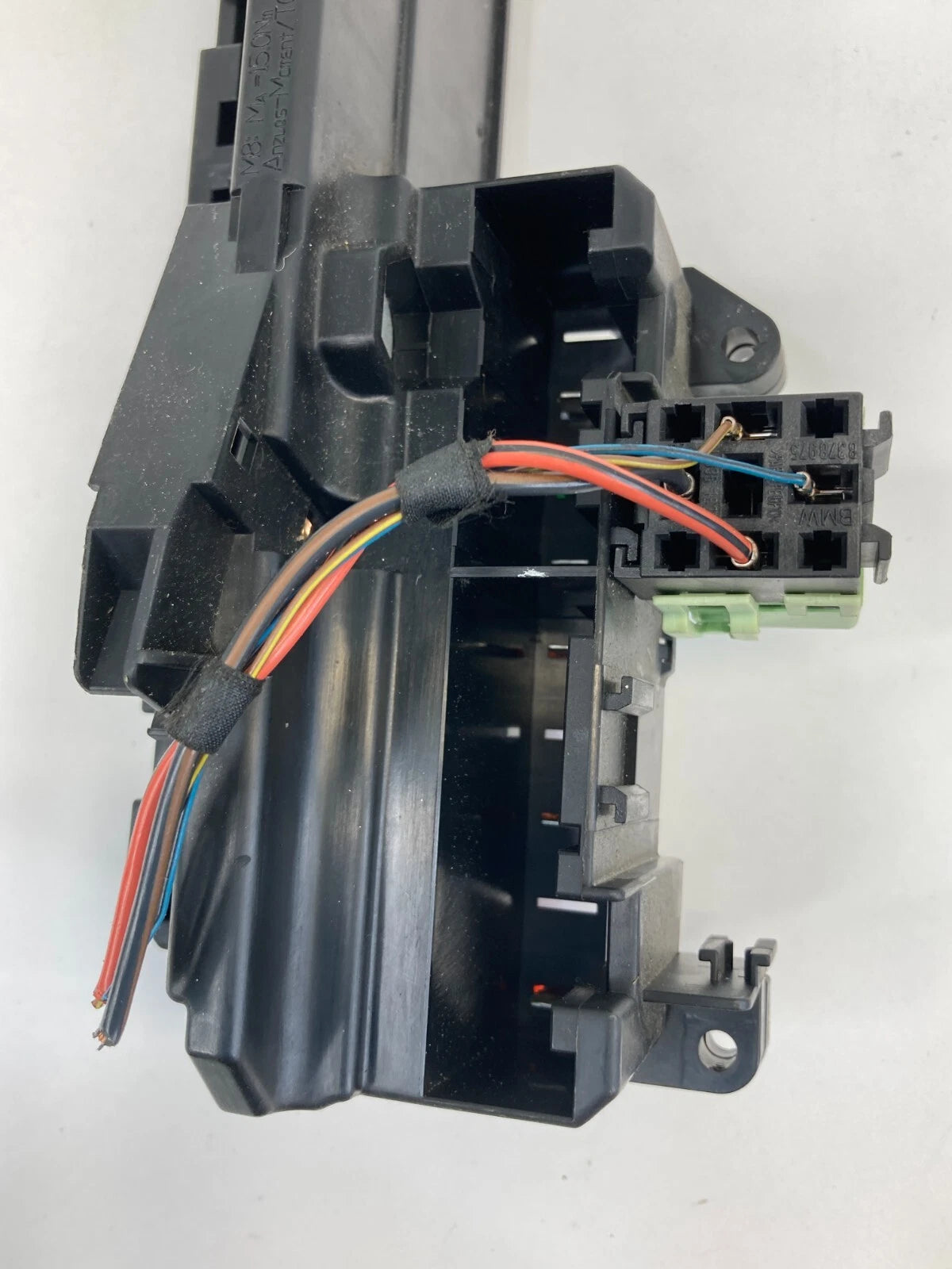 2004-2007 BMW 530I 3.0L FUSE BOX RELAY JUNCTION UNDER DASH 6114695733001 OEM