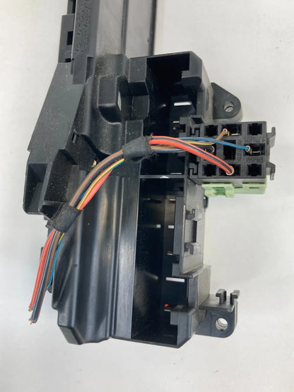 2004-2007 BMW 530I 3.0L FUSE BOX RELAY JUNCTION UNDER DASH 6114695733001 OEM