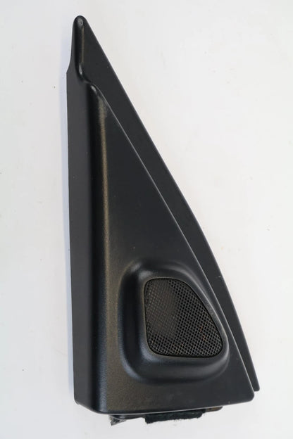 04-06 TOYOTA TUNDRA 01-07 SEQUOIA FRONT LEFT INNER TWEETER SPEAKER DOOR COVER