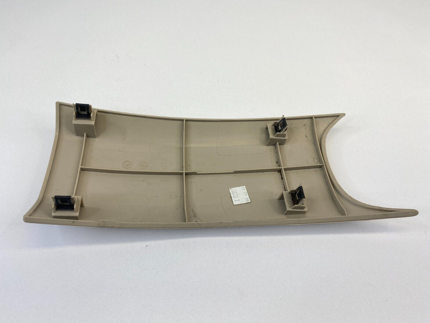 2002-2005 Saturn Vue Front Center Console Lower Cover Trim Panel Bezel 22702061