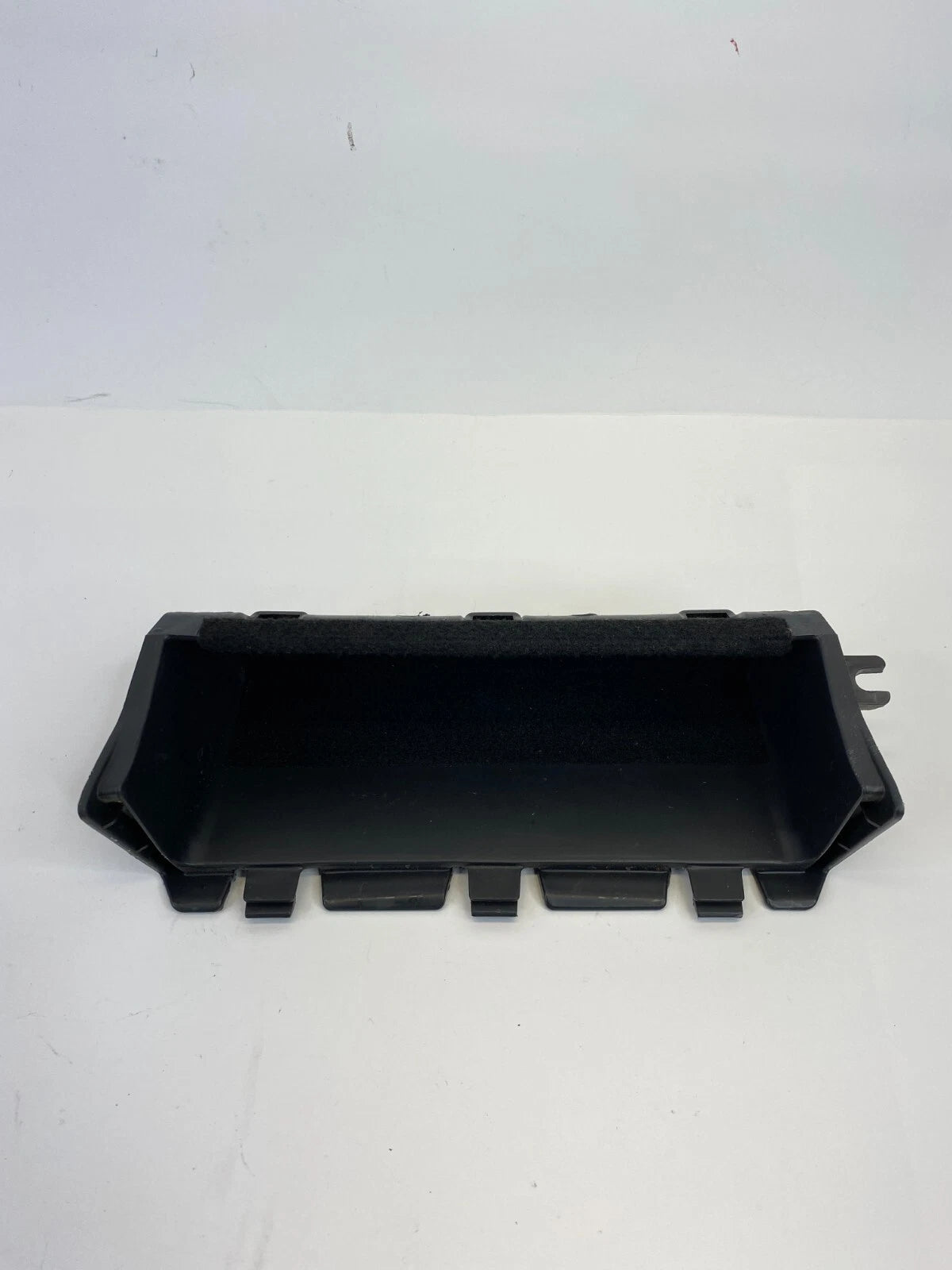 2001-2005 TOYOTA RAV4 DASH INSTRUMENT PANEL LOWER TRAY BEZEL 55611-42020 OEM