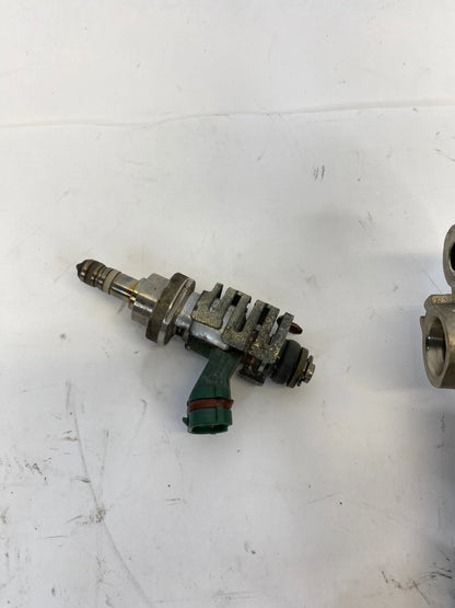 2006-2013 LEXUS IS250 ENGINE FUEL RAIL W/ INJECTOR INJECTORS SET OF 3 OEM