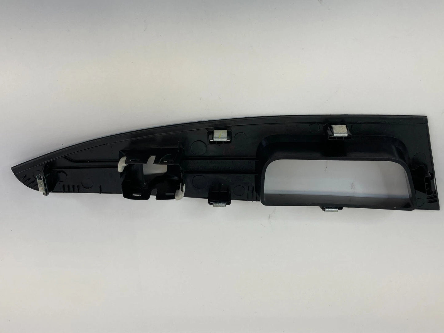 2013-2016 FORD FUSION REAR LEFT DOOR WINDOW SWITCH COVER BEZEL OEM DS73-14A568-B