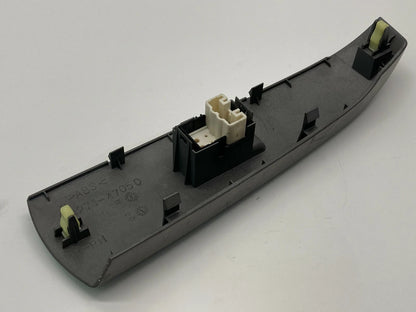 2004-2009 TOYOTA PRIUS REAR RIGHT DOOR POWER WINDOW SWITCH W/ BEZEL 74271-47050