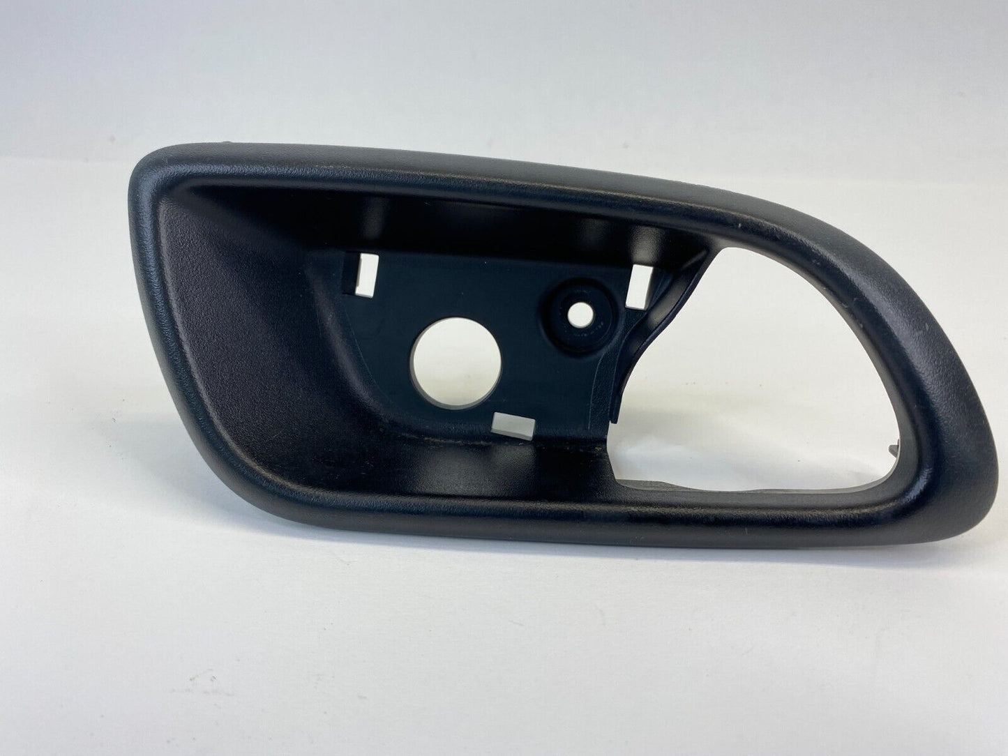 2011-2020 Dodge Journey Front Right Passenger Inner Door Handle Cover 3001059LFN