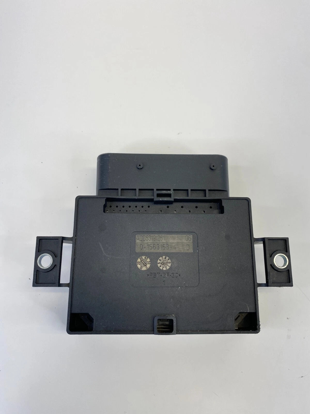 2011-2016 BMW X3 AUTOMATIC PARKING BRAKE CONTROL MODULE UNIT EB685084601 OEM