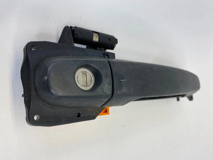 2001-2005 TOYOTA RAV4 FRONT RIGHT SIDE EXTERIOR OUTER DOOR HANDLE ASSEMBLY OEM