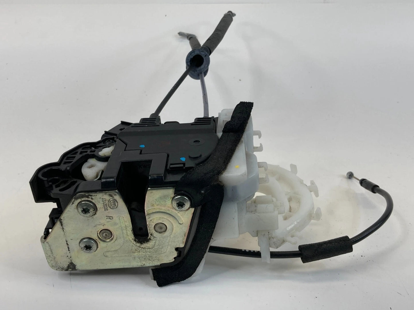 11-16 HYUNDAI ELANTRA SEDAN FRONT RIGHT DOOR LOCK LATCH ACTUATOR OEM 81320-3X010